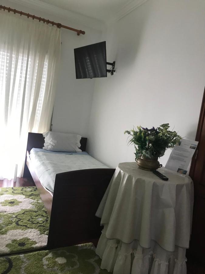 Vivenda Azevedo Hotel Назаре Екстериор снимка