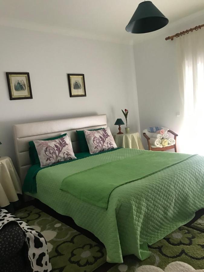 Vivenda Azevedo Hotel Назаре Екстериор снимка