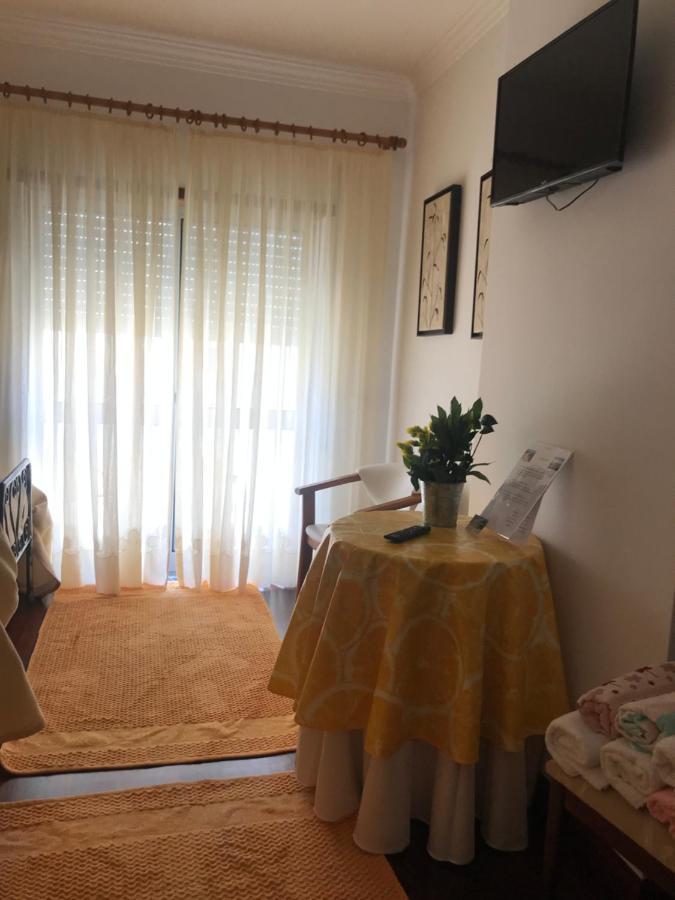 Vivenda Azevedo Hotel Назаре Екстериор снимка
